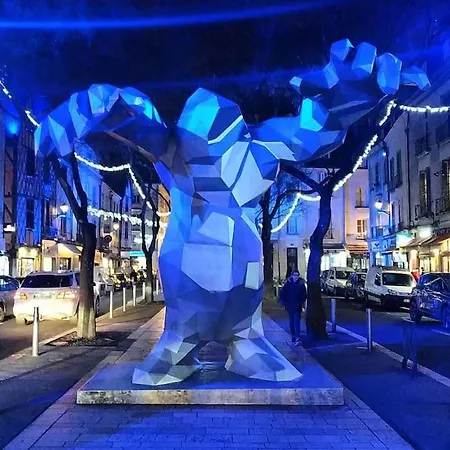 Le Ouistiti - 50 M De La Gare - Parking Prive * טור